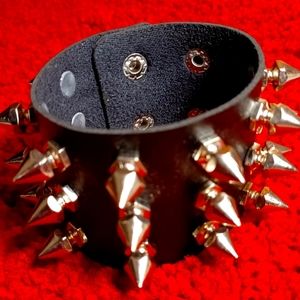 Spike Cuff